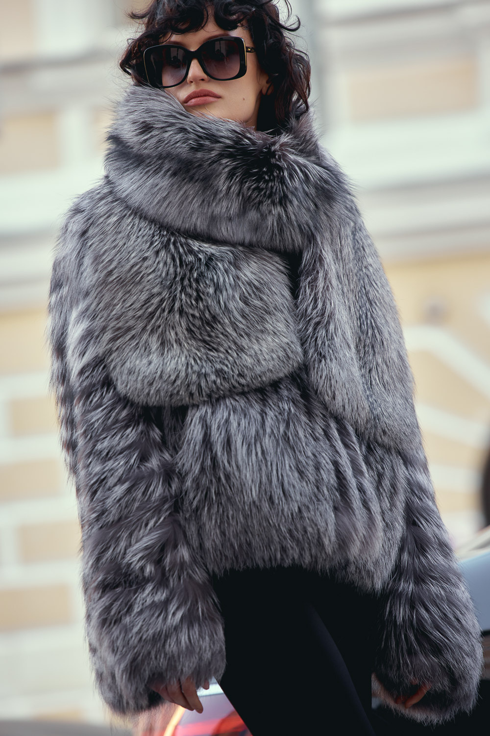 Шуба из меха чернобурки Снежная королева collection 796510003 Серый