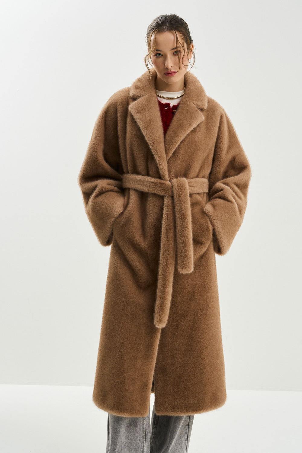 Шуба из искусственного меха с поясом Снежная королева collection 801593003 Коричневый