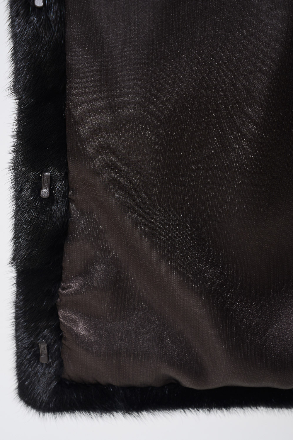 Шуба из аукционного меха норки Saga Furs 782228003