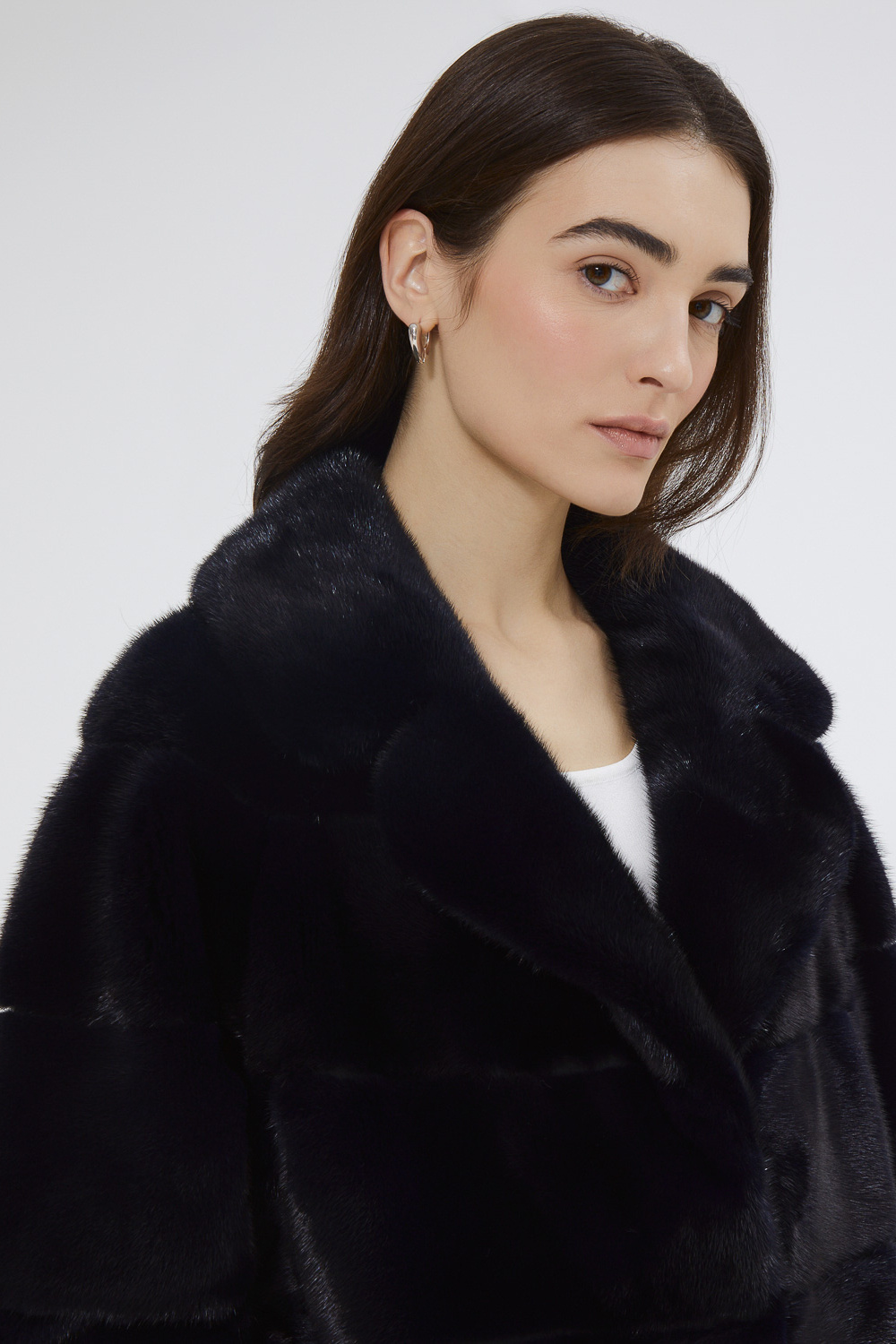 Шуба из аукционного меха норки Saga Furs Состав