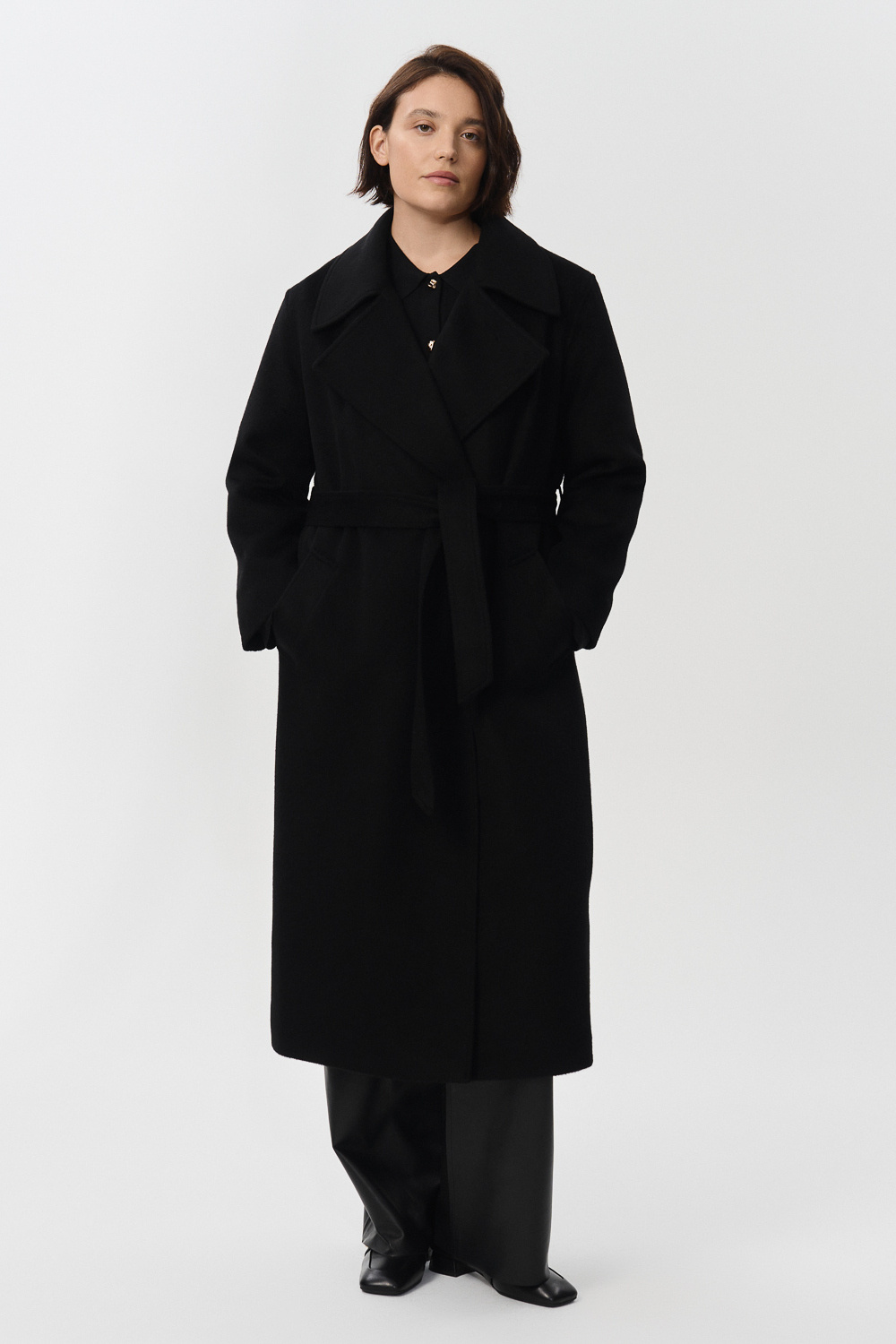 Шерстяное пальто с поясом 838217003