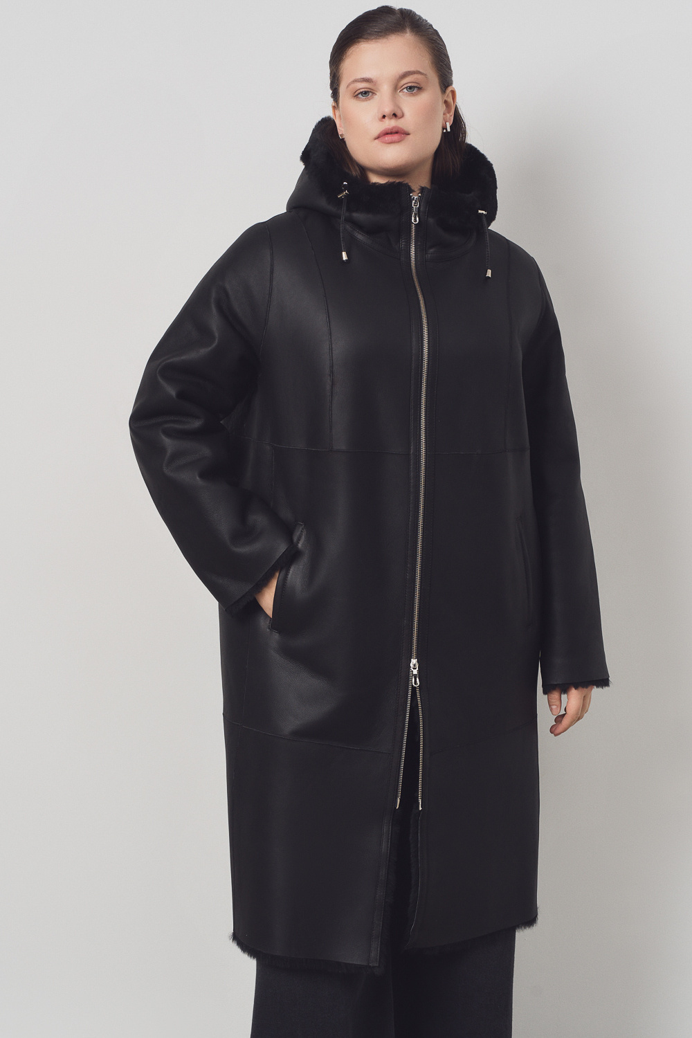 Дубленка из овчины с капюшоном Снежная королева collection 793494003 Черный
