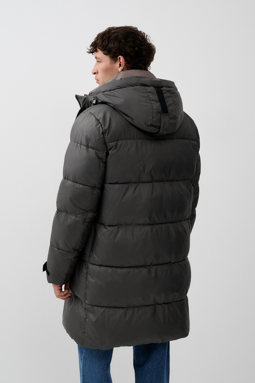 Зимняя куртка с капюшоном Состав