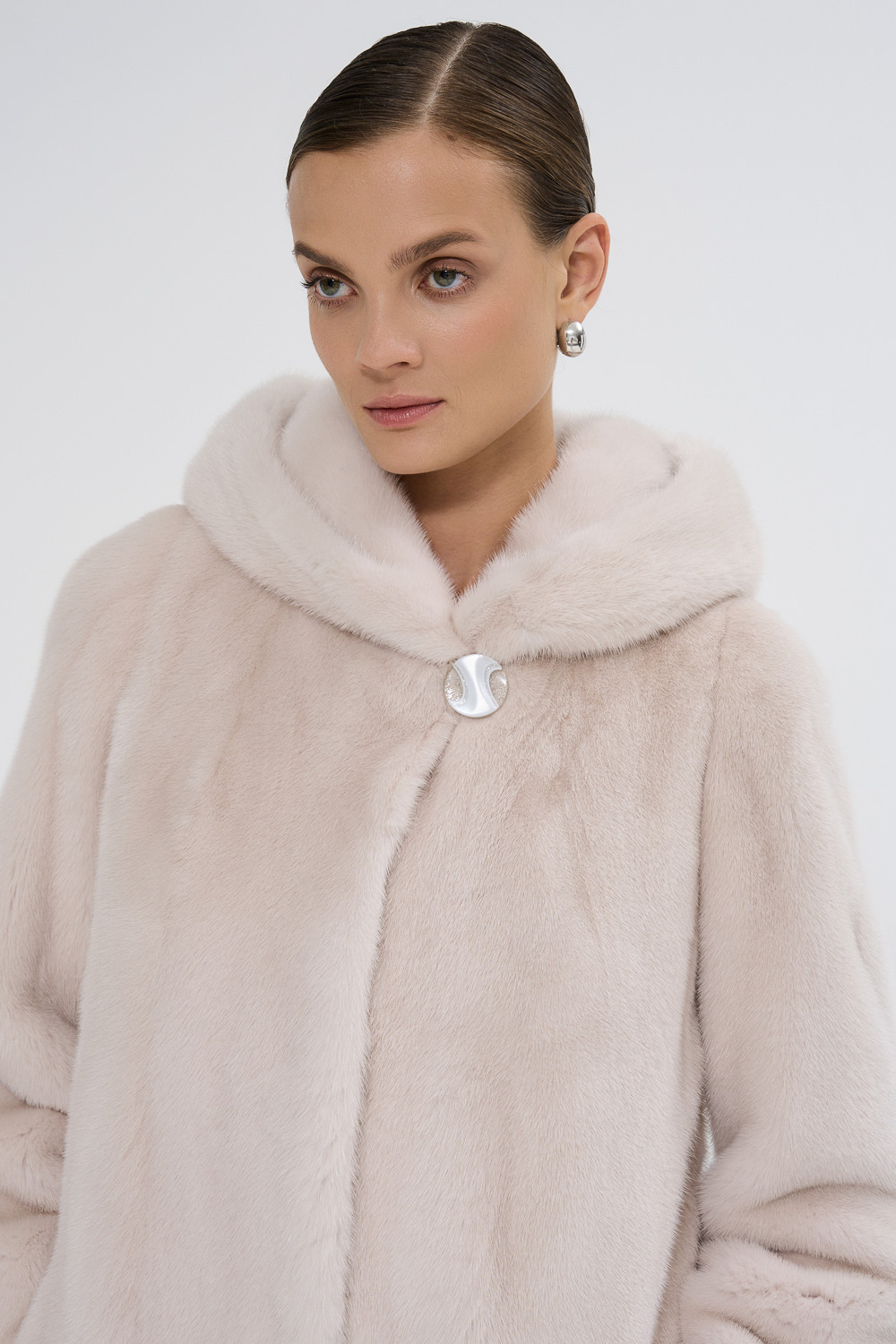 Шуба из аукционного меха норки Kopenhagen Fur Burgundy Состав