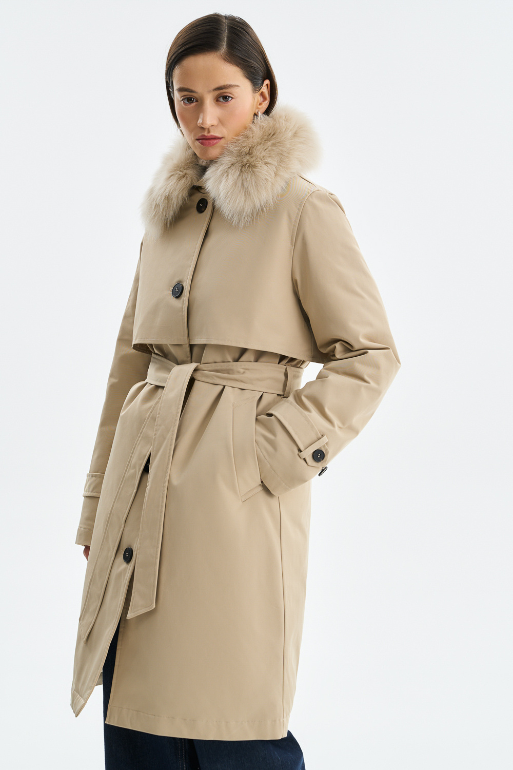 Зимнее пальто с отделкой мехом песца Снежная Королева boutique 790302003 Бежевый