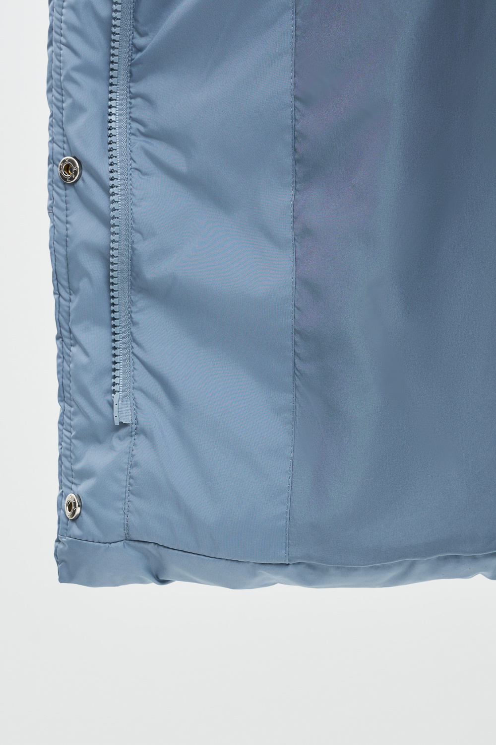 Пуховик с капюшоном Снежная королева collection