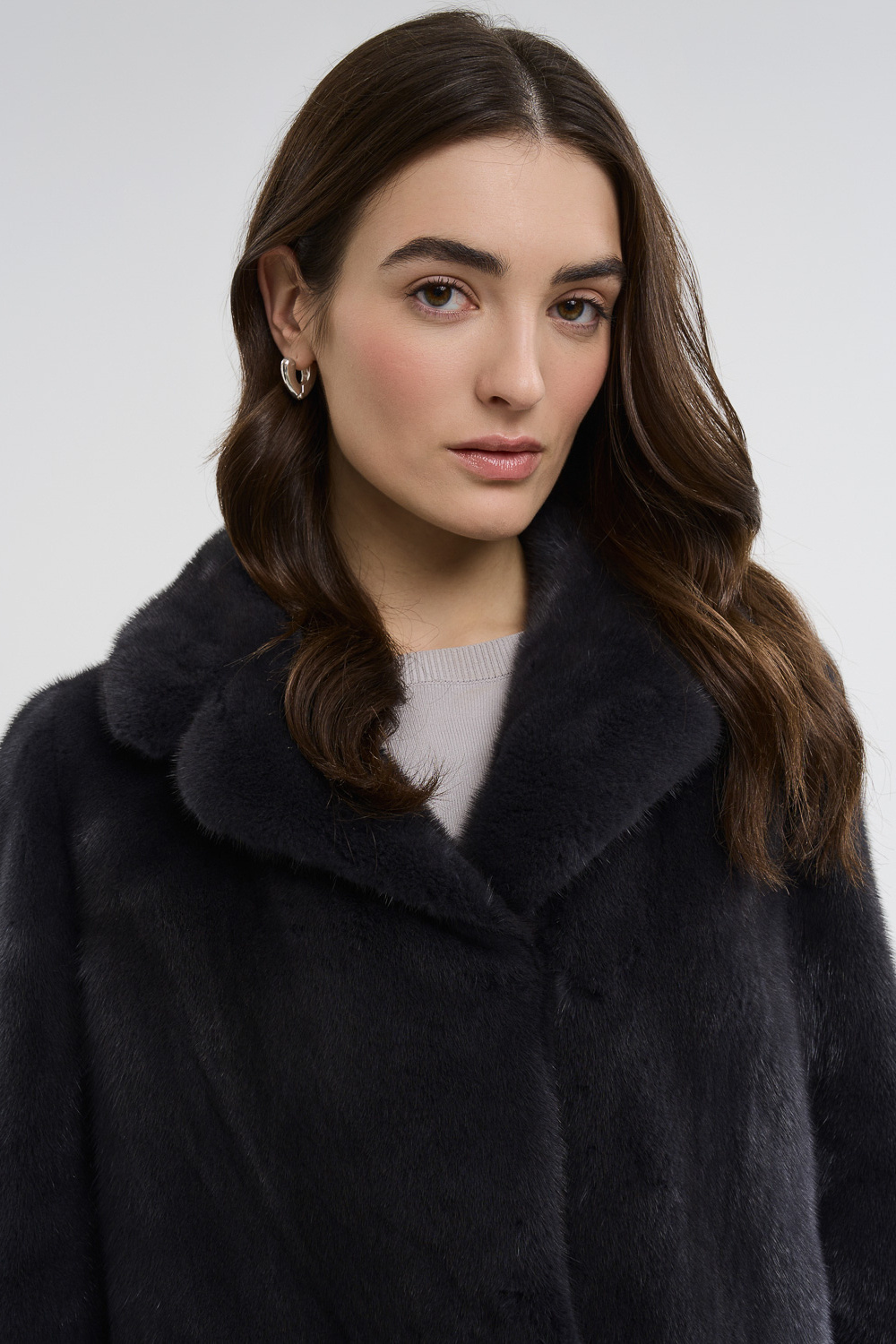 Шуба из аукционного меха норки Saga Furs Состав