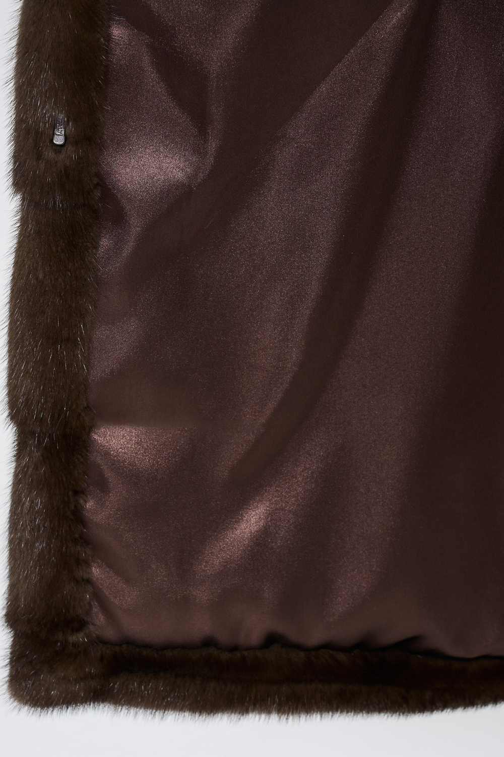 Шуба из аукционного меха норки Saga Furs 782223003