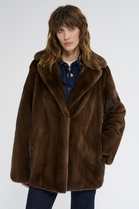 Шуба из аукционного меха норки Saga Furs Estel 794267003 Коричневый