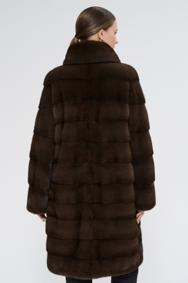 Купить Шуба из аукционного меха норки Saga Furs