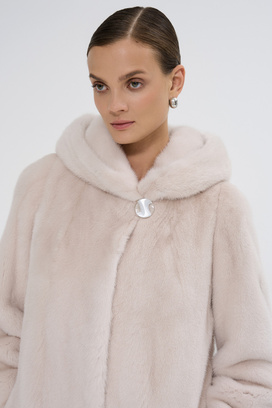 Шуба из аукционного меха норки Kopenhagen Fur Burgundy Состав