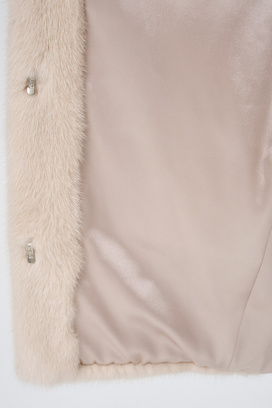 Шуба из аукционного меха норки Saga Furs 795508003