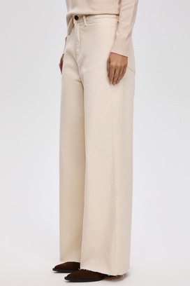 Джинсы широкие
