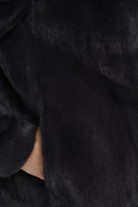 Шуба из аукционного меха норки Saga Furs Vericci