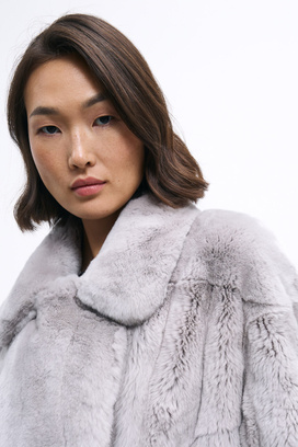 Шуба из меха кролика Снежная королева collection