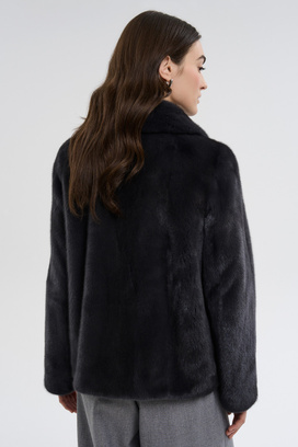 Купить Шуба из аукционного меха норки Saga Furs