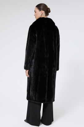 Купить Шуба из аукционного меха норки Saga Furs