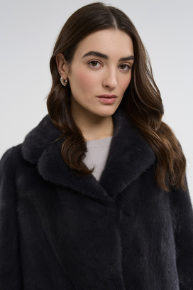 Шуба из аукционного меха норки Saga Furs Состав