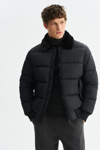 Зимняя куртка с меховой отделкой Urban Fashion For Men 775900003